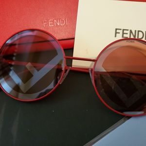 Fendi FENDIRAMA Sunglasses